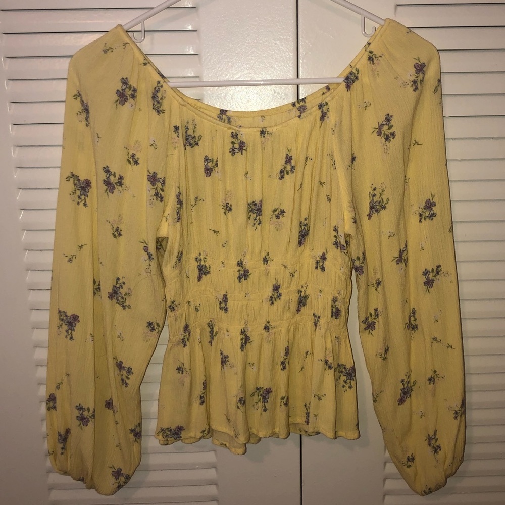 M LOOSE FIT LONG SLEEVE BLOUSE W/ CINCHED WAIST